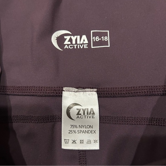 Zyia Active Burgundy Fig Hugh Waisted Capris Size 16-18 - Picture 7 of 10